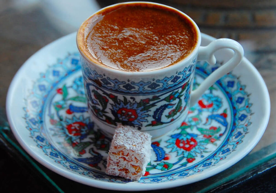 Kırk Yıllık Hatrı Olan Türk Kahvesinin Tarihçesi